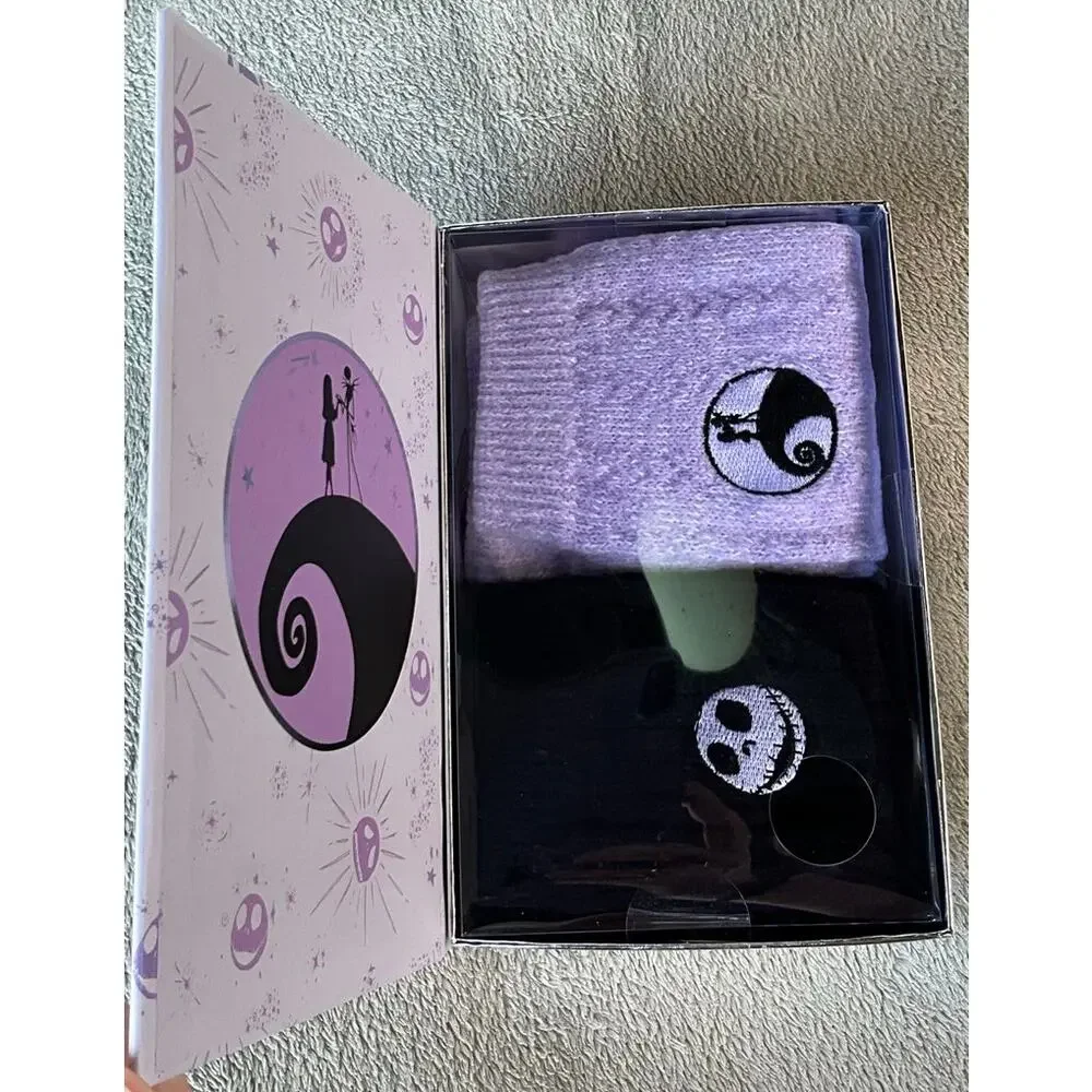 New in Box Disney The Nightmare Before Christmas 2 Pair Soft Crew Socks Sz 4-10